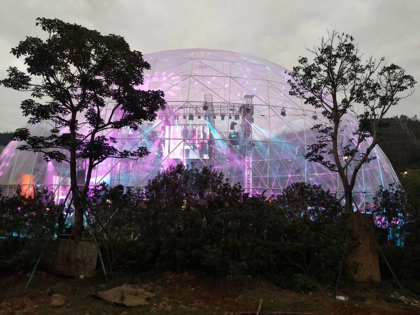 http://www.carpa-tent.com/data/images/case/20181031142213_510.JPG